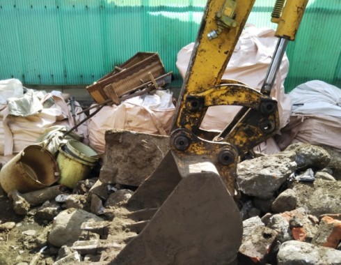 東京都練馬区で解体ゴミの回収